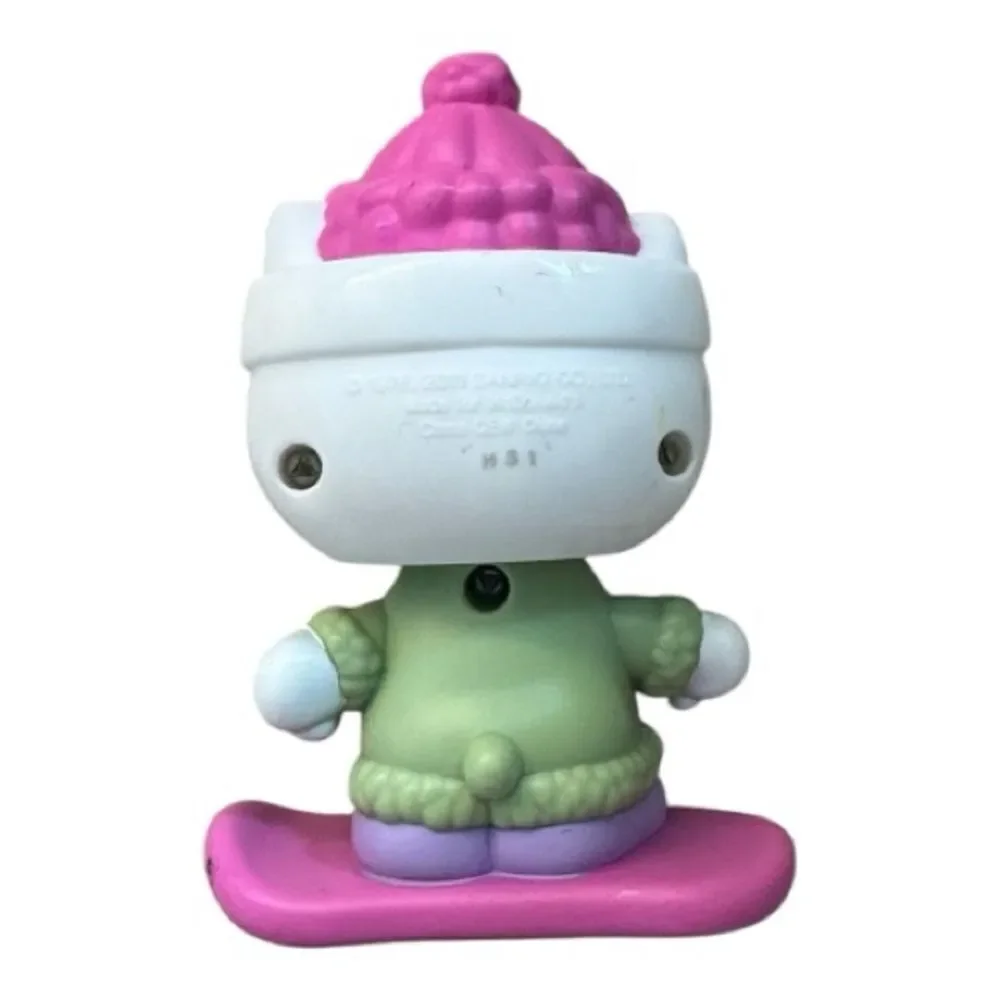 Hello Kitty Snowboarding Bobble Head 2011.